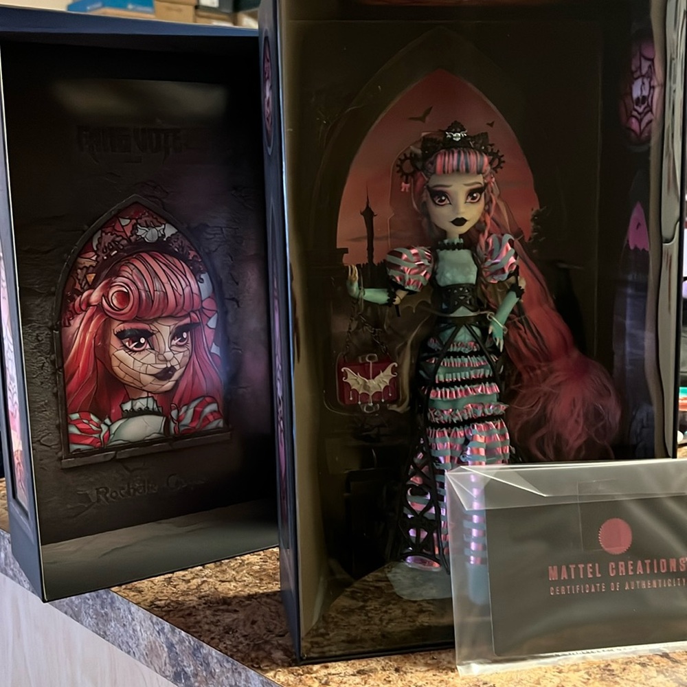 Monster high Rochelle Goyle doll